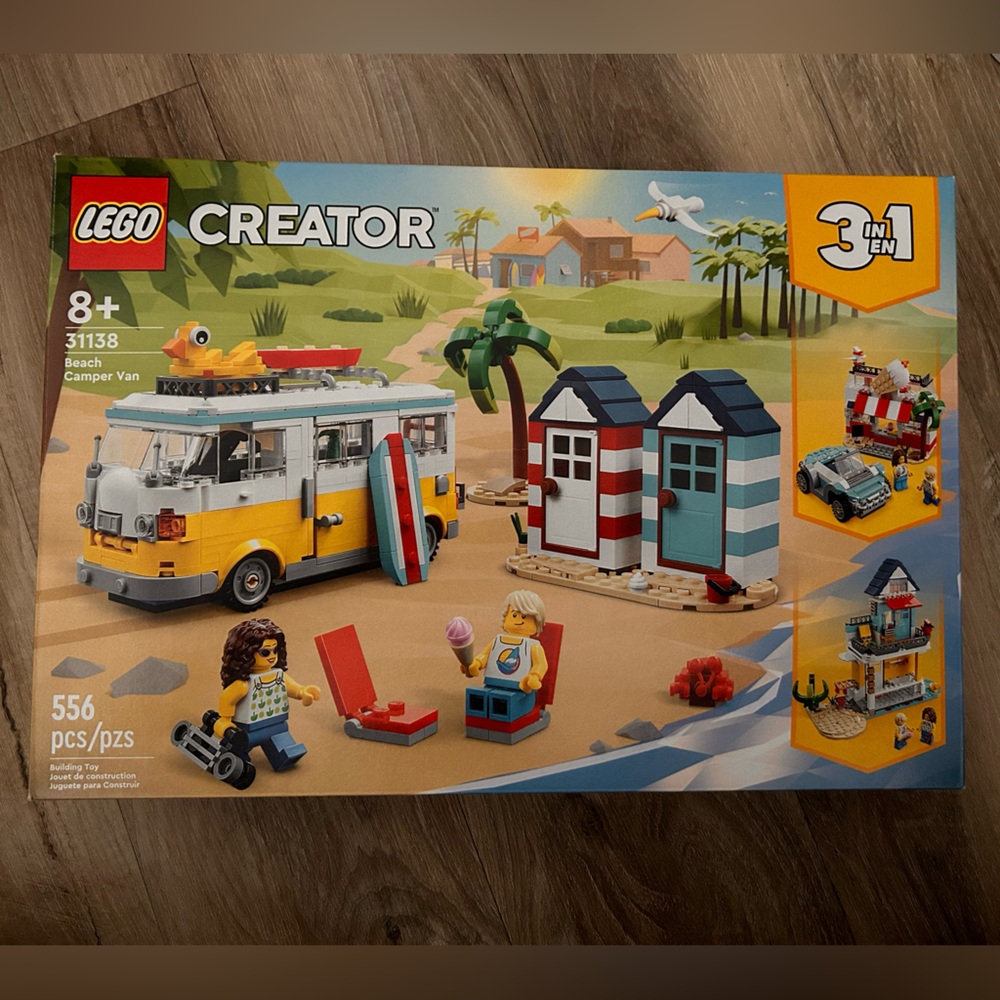 Lego creator 3 in 1